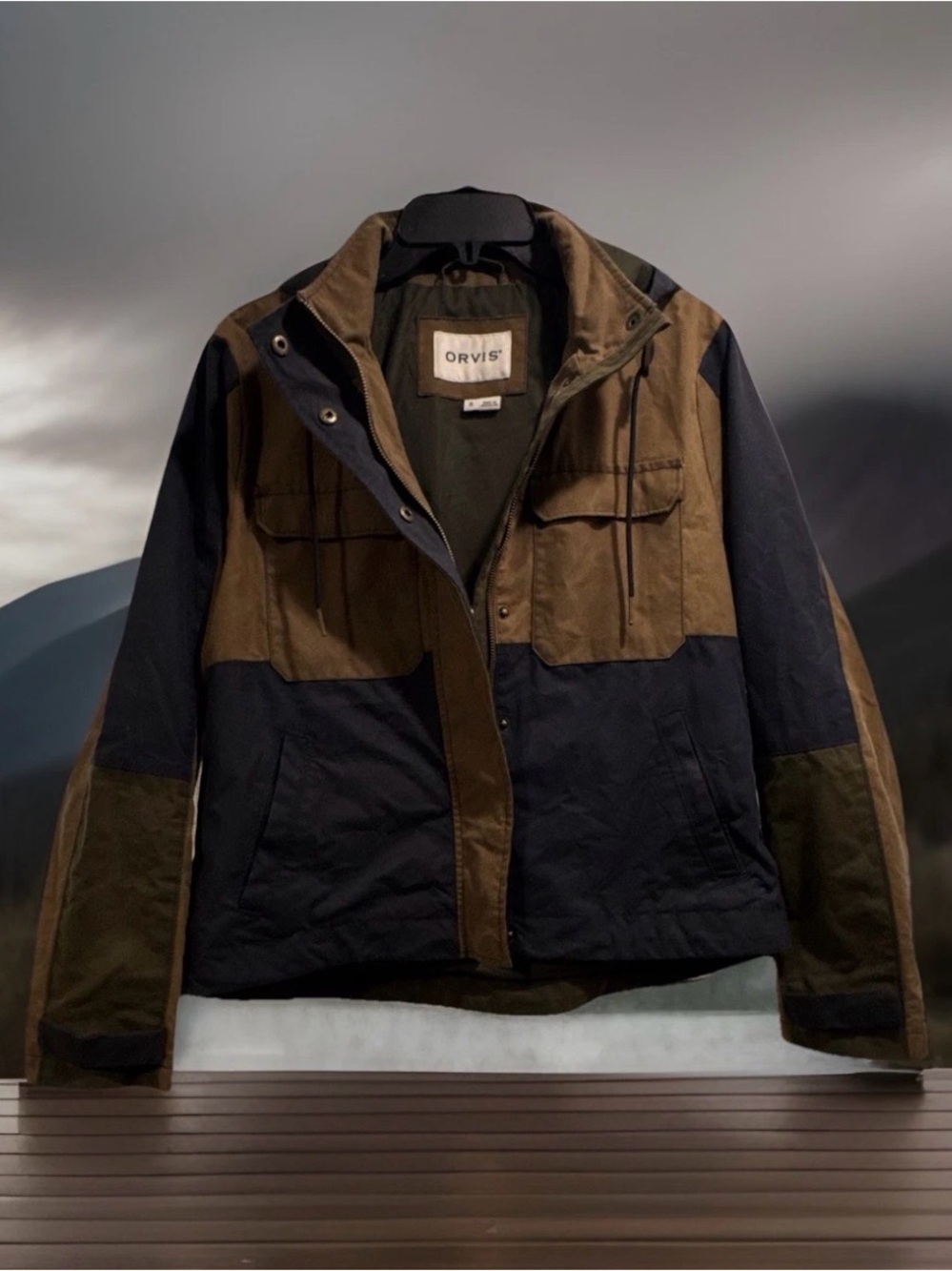 Orvis Women’s Halley Stevenson Waxed Cotton Utility Jacket - Brown/Black/Olive